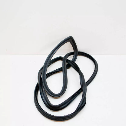 NEW MERCEDES-BENZ SALOON W123 WINDSHIELD SEALING FRAME A1236700039