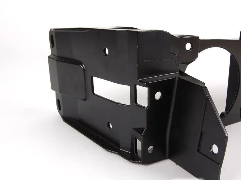 NEW BMW 6 E63 FRONT PANEL LEFT BRACKET 51647008847 7008847 ORIGINAL