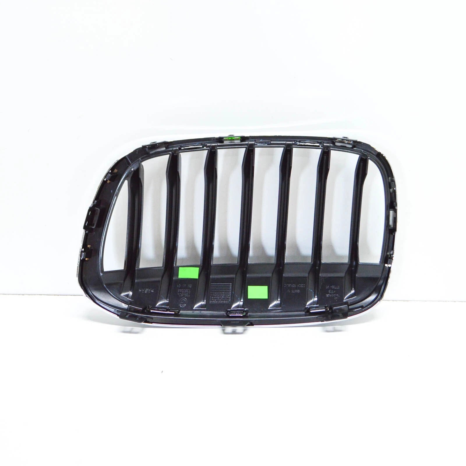 NEW BMW X1 F48 RADIATOR RIGHT GRILLE X LINE 51117383366 7383366 2015 ORIGINAL