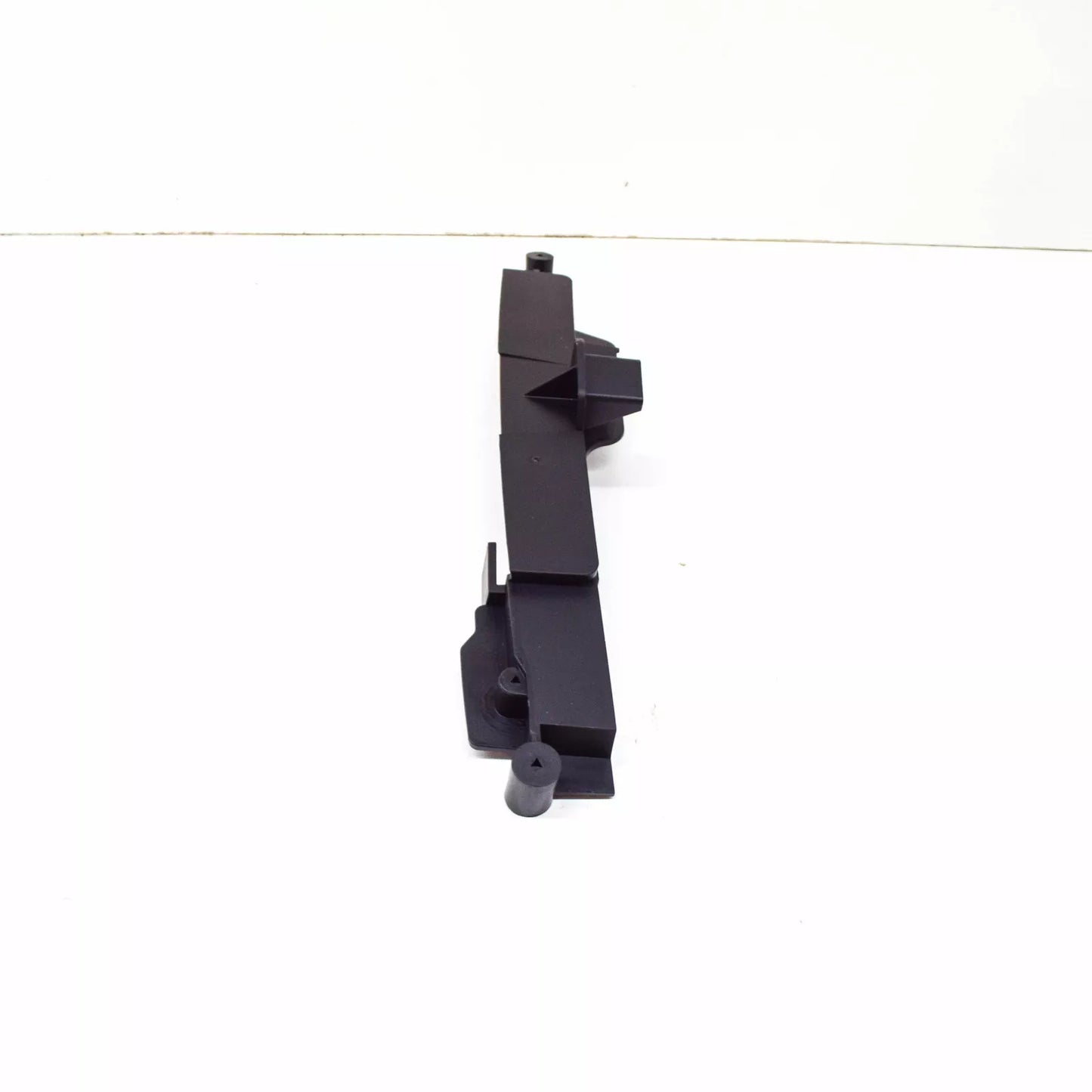 NEW AUDI Q2 GA FRONT BUMPER RIGHT ADAPTER 81A807410 ORIGINAL