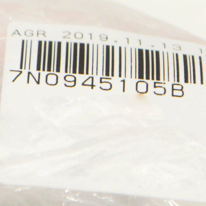 NEW VOLKSWAGEN SHARAN 7N REAR BUMPER LEFT REFLECTOR 7N0945105B