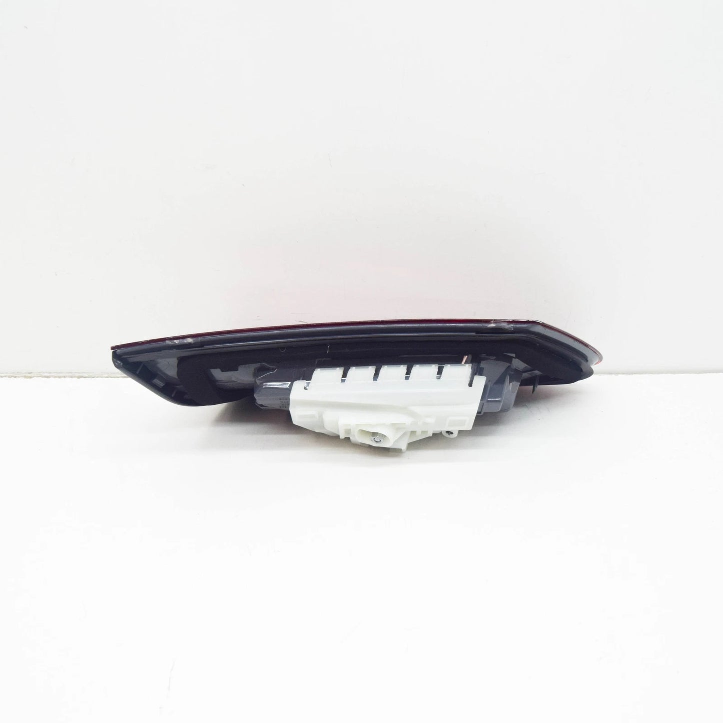 NEW MERCEDES-BENZ E COUPE C238 REAR RIGHT TAILGATE TAILLIGHT A2389062400