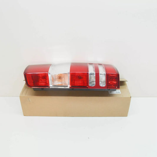NEW MERCEDES-BENZ SPRINTER 906 REAR RIGHT TAIL LAMP A9068200264