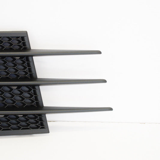 NEW VOLKSWAGEN GOLF MK6 FRONT RIGHT FOG LIGHT TRIM GTI 5K0853666C9B9 ORIGINAL