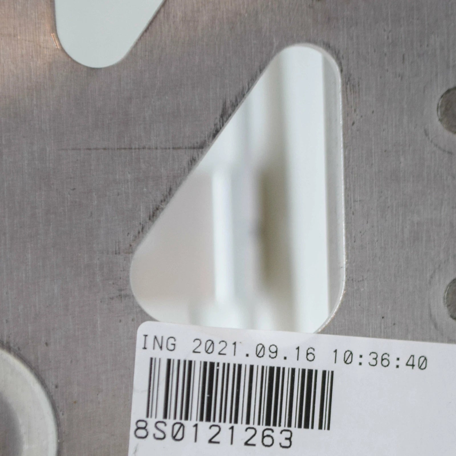 NEW AUDI TT RS 8S FV MK3 AUXILIARY RADIATOR LEFT LOWER BRACKET 8S0121263