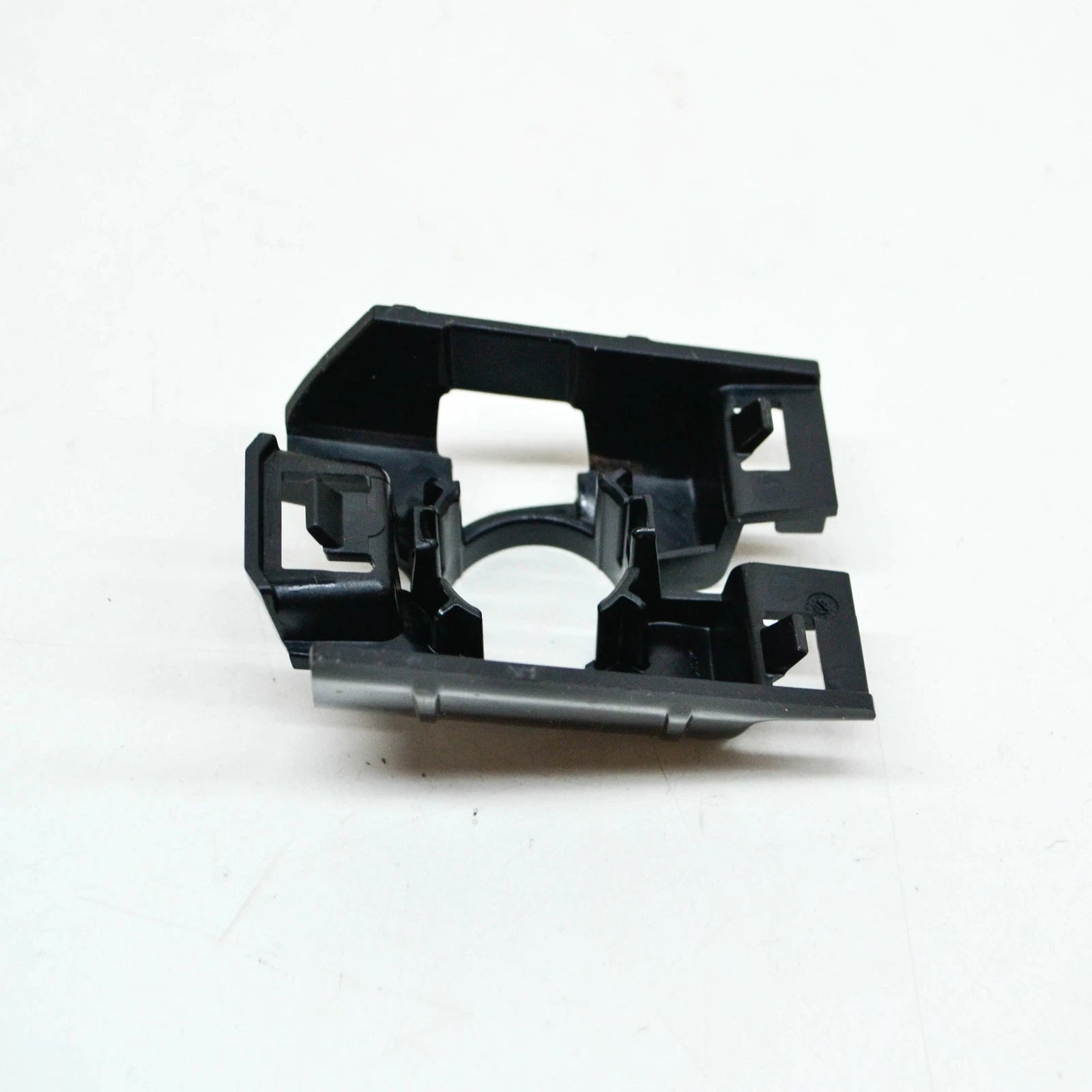 NEW AUDI Q3 SQ3 F3 FRONT LEFT INNER PARKTRONIC HOLDER 83A919267B ORIGINAL