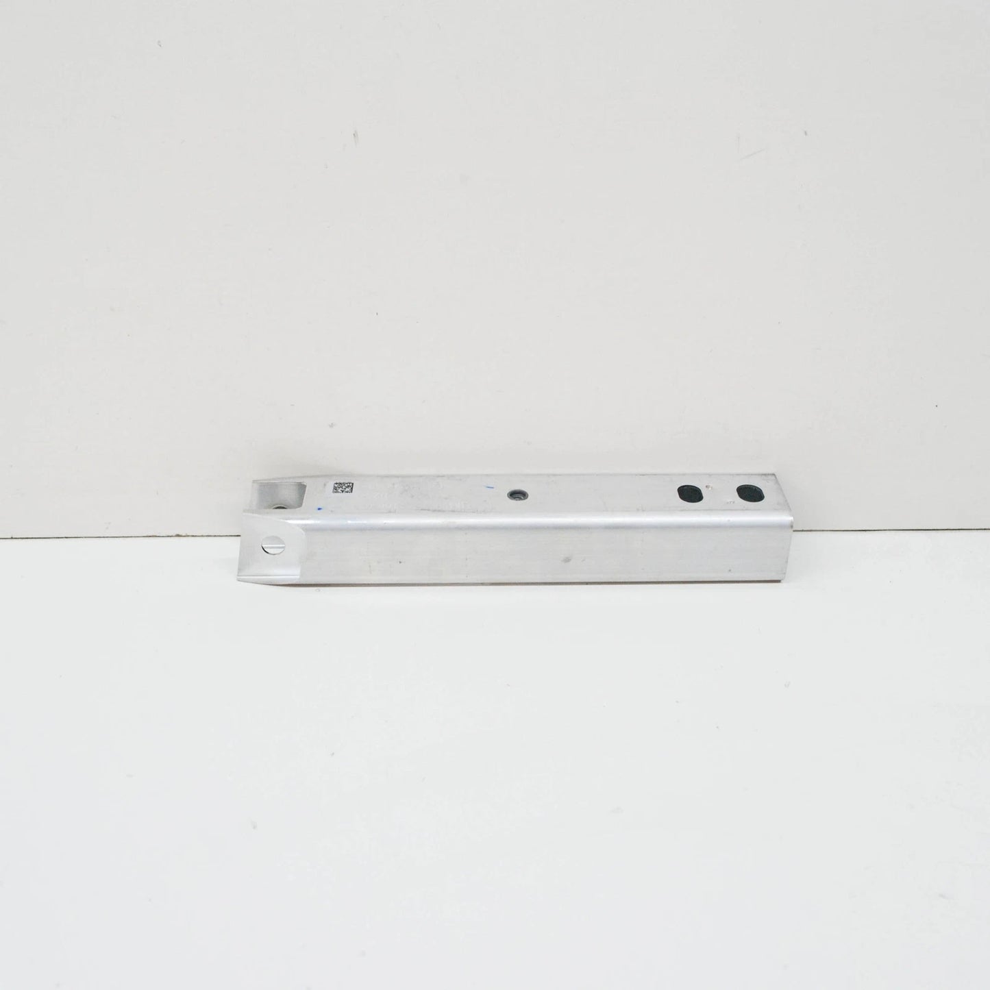 NEW BMW 4 COUPE G22 G82 FRONT BUMPER RIGHT CRASH BOX 51117451166 ORIGINAL