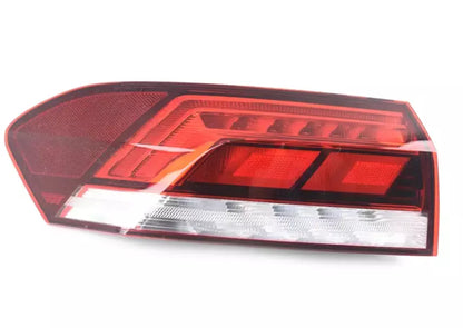 NEW VOLKSWAGEN PASSAT B8 REAR OUTER LEFT LED LIGHT 561945095R ORIGINAL