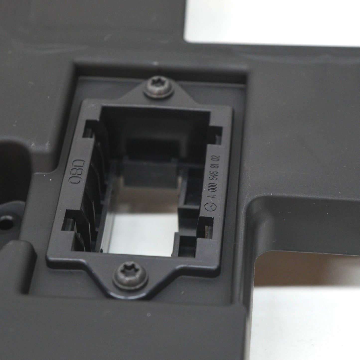 NEW MB GLB X247 FRONT DASH PANEL LEFT LOWER COVER LHD A2476805800 ORIGINAL