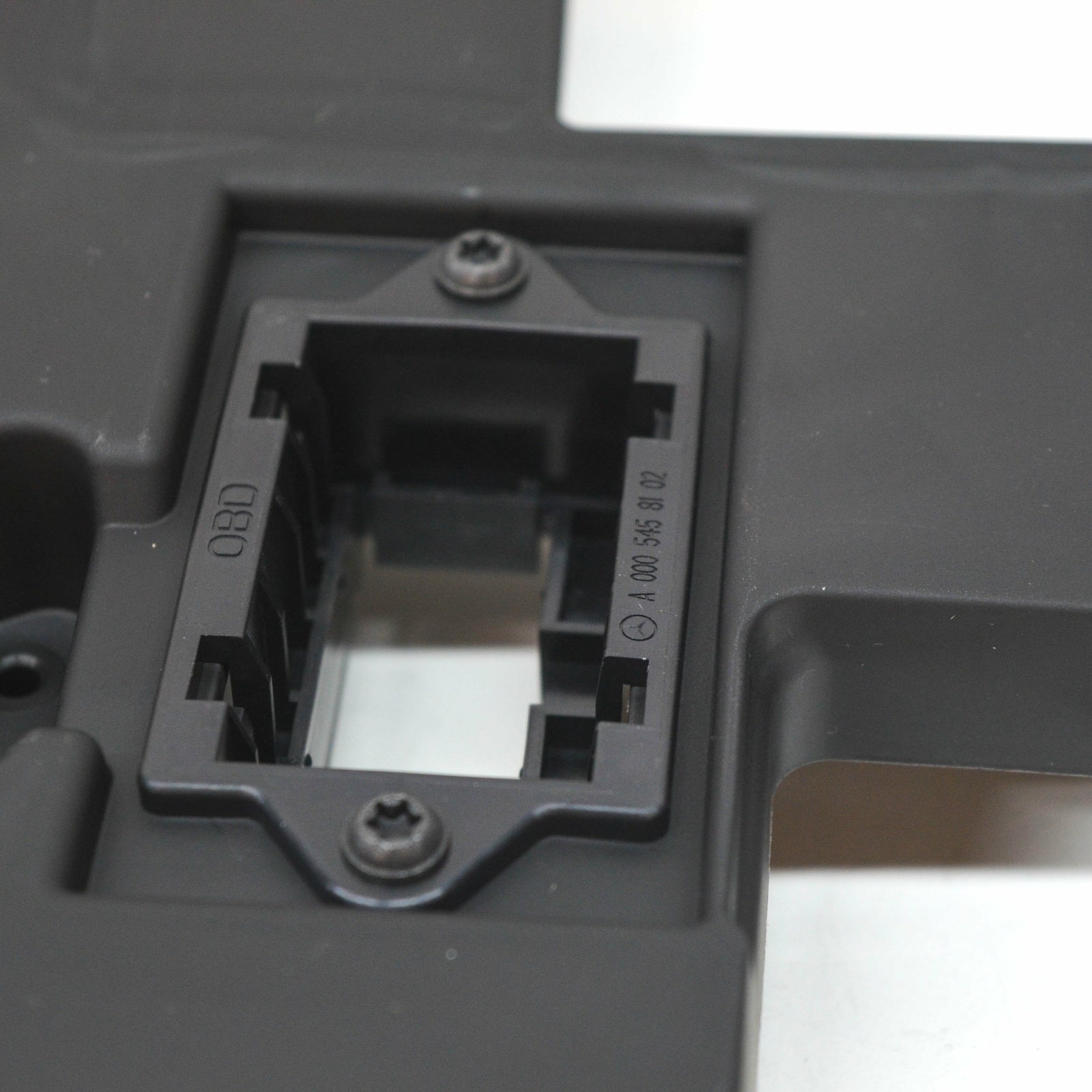 NEW MB GLB X247 FRONT DASH PANEL LEFT LOWER COVER LHD A2476805800 ORIGINAL