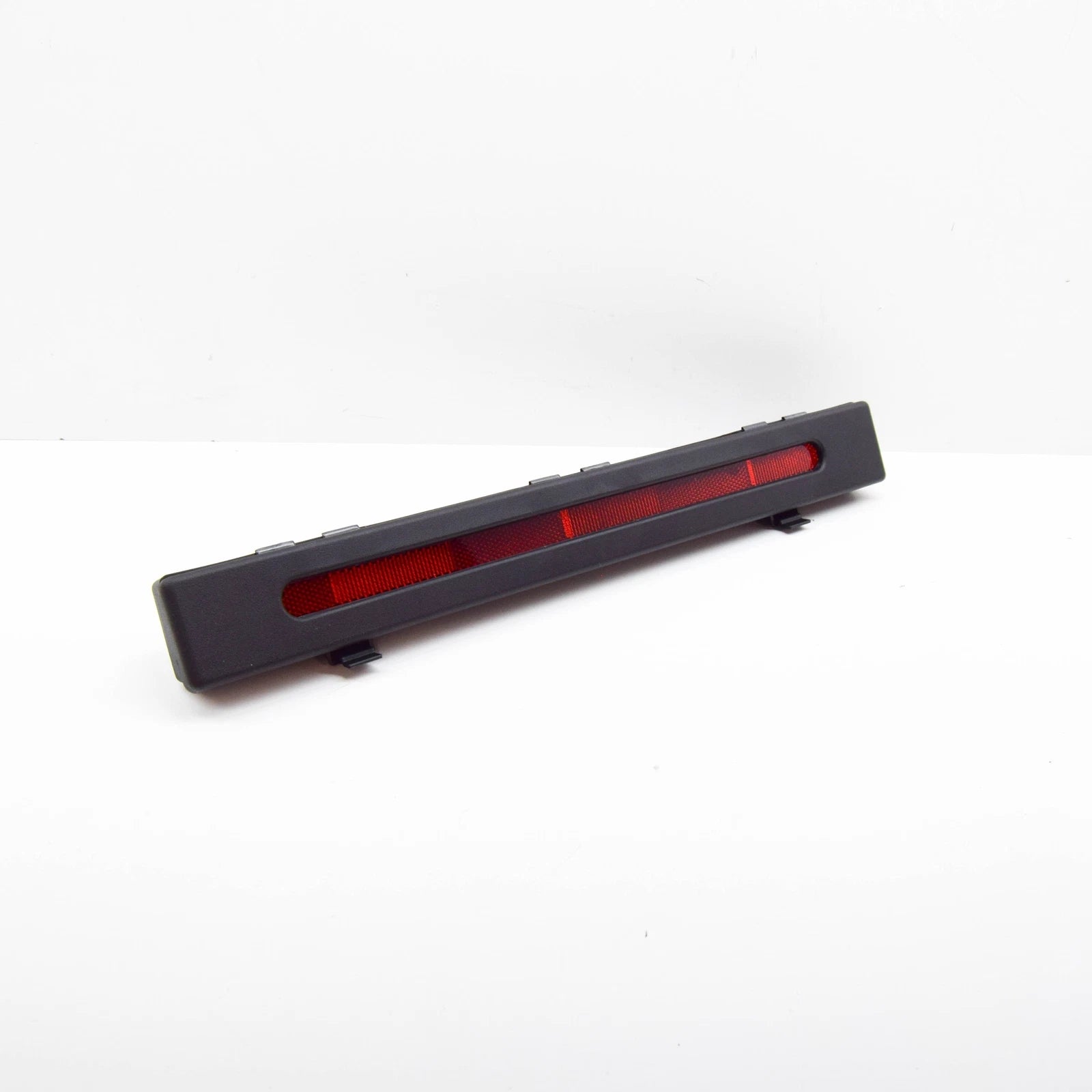 NEW MERCEDES-BENZ CLA COUPE C117 WARNING TRIANGLE A0008900397 ORIGINAL