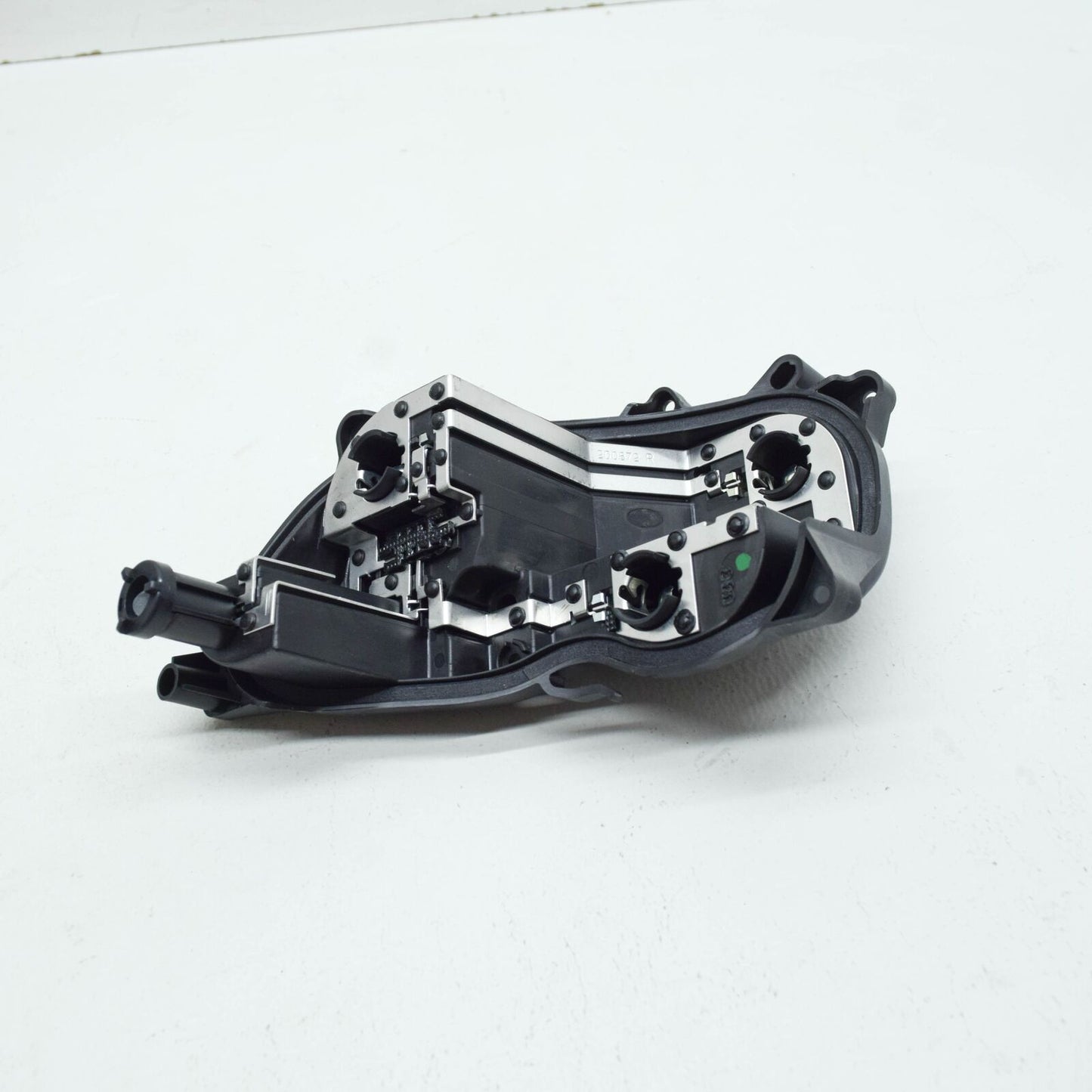 NEW AUDI TT FV REAR RIGHT TAIL LIGHT BULB CARRIER 8W5945258 ORIGINAL