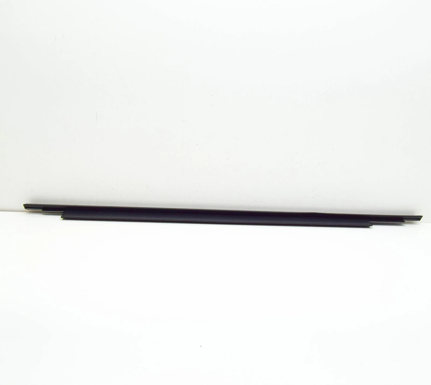 NEW AUDI A3 SPORTBACK 8V REAR LEFT DOOR WINDOW APERTURE SEAL 8V4839477 ORIGINAL