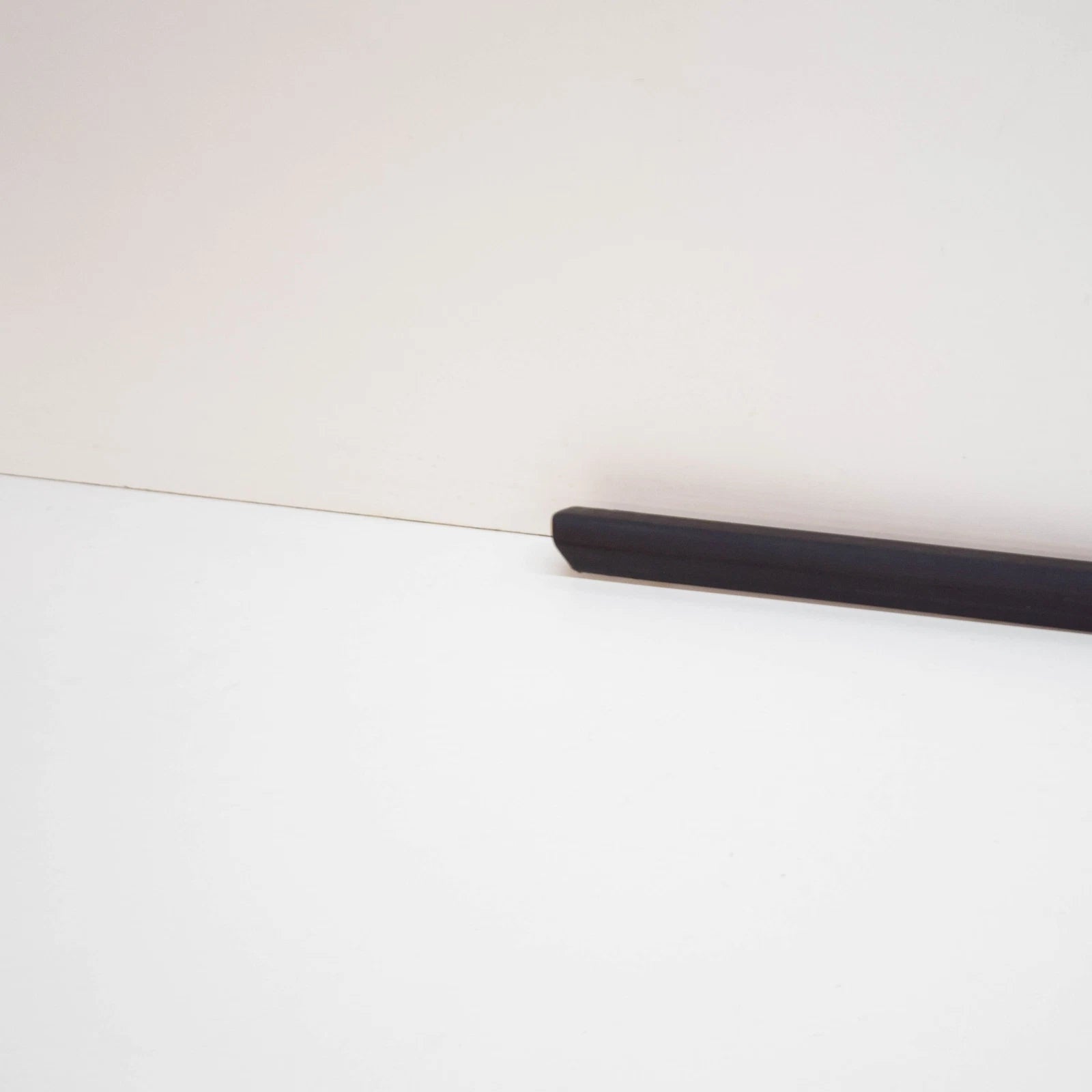 NEW BMW 3 COUPE E36 FRONT RIGHT DOOR MOULDING 51131977274 1977274 ORIGINAL