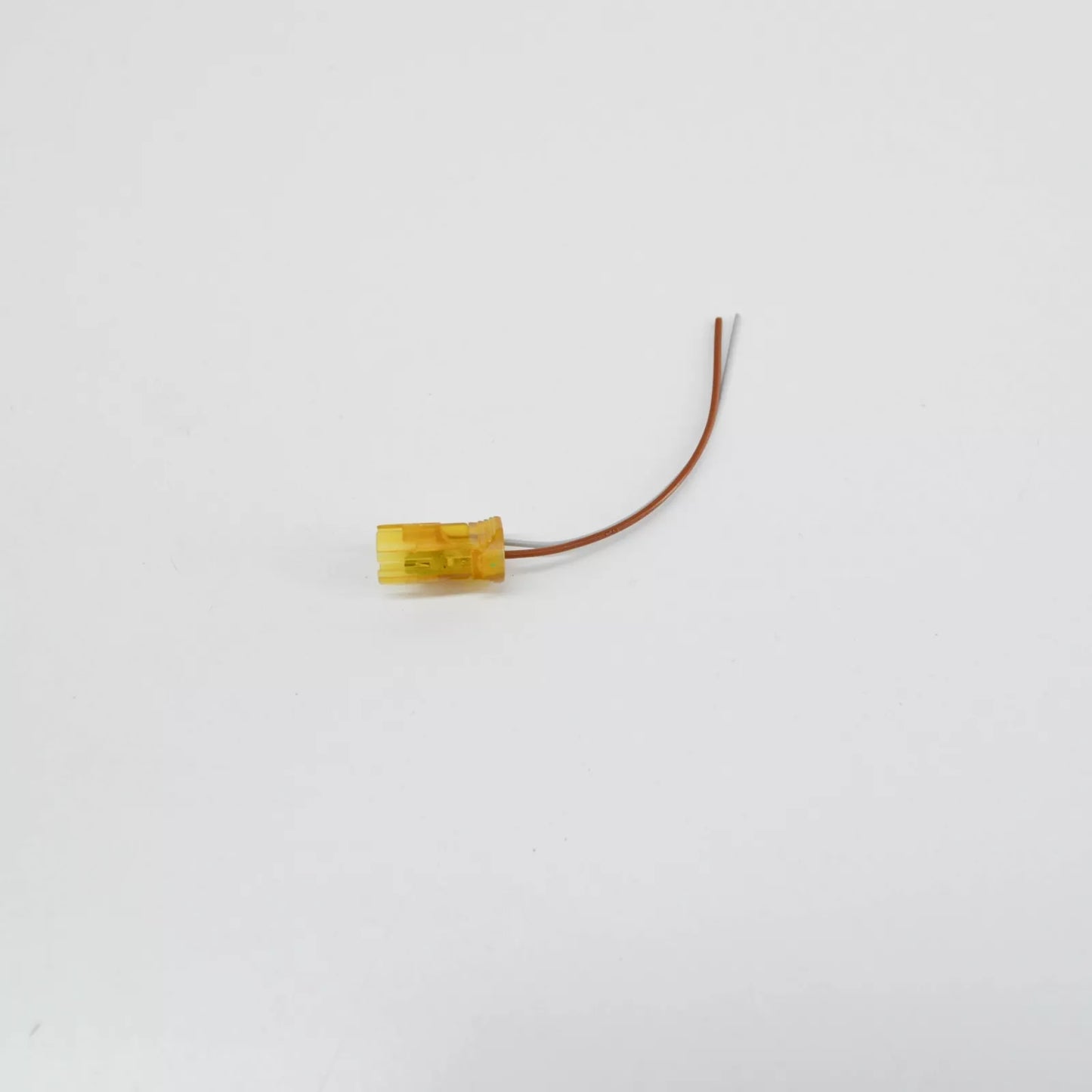 NEW AUDI A3 8P HEAD LIGHT LAMP BULB HOLDER WITH LEADS 8P0941953 ORIGINAL