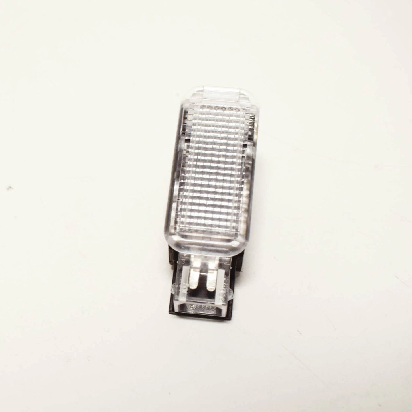 NEW AUDI A1 8X GLOVE BOX COMPARTMENT LIGHT 4B0947415A ORIGINAL