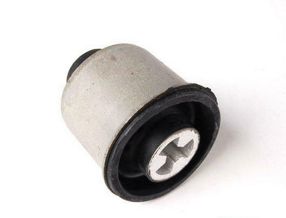 NEW AUDI TT 8N REAR AXLE BEAM BONDED RUBBER BUSH 6R0501541A ORIGINAL