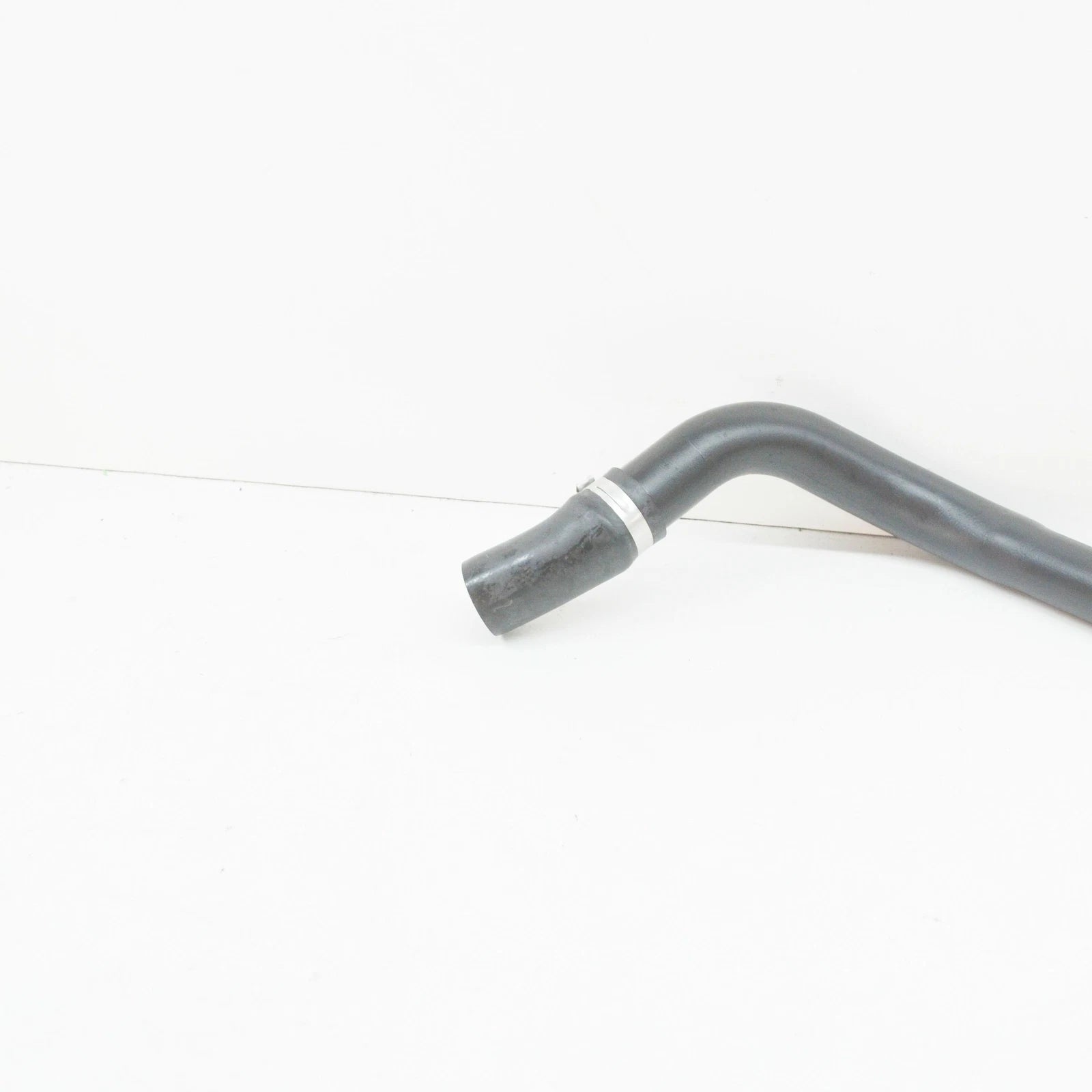 NEW BMW 6 COUPE F13 FUEL TANK PLASTIC FILLER PIPE 16112284207 2284207