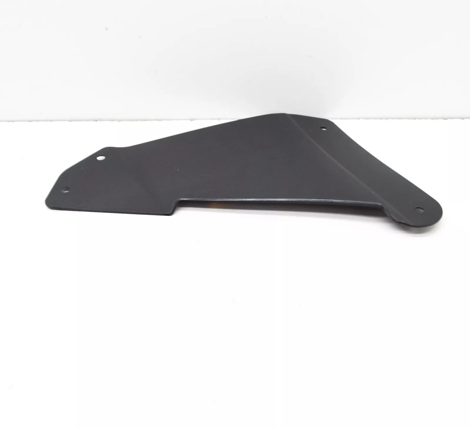 NEW BMW I8 I12 LEFT WHEELHOUSE EXTENSION 7352893 51757352893 ORIGINAL