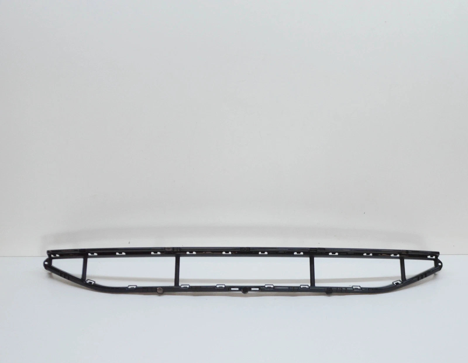 NEW AUDI E-TRON SPORTBACK GEA FRONT BUMPER CENTER LOWER GRILLE 4KE8076479B9