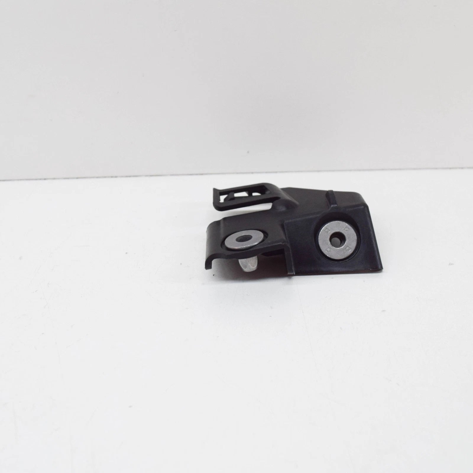 NEW VOLKSWAGEN CC FRONT RIGHT HEADLIGHT BRACKET MOUNT 3AA805300 ORIGINAL