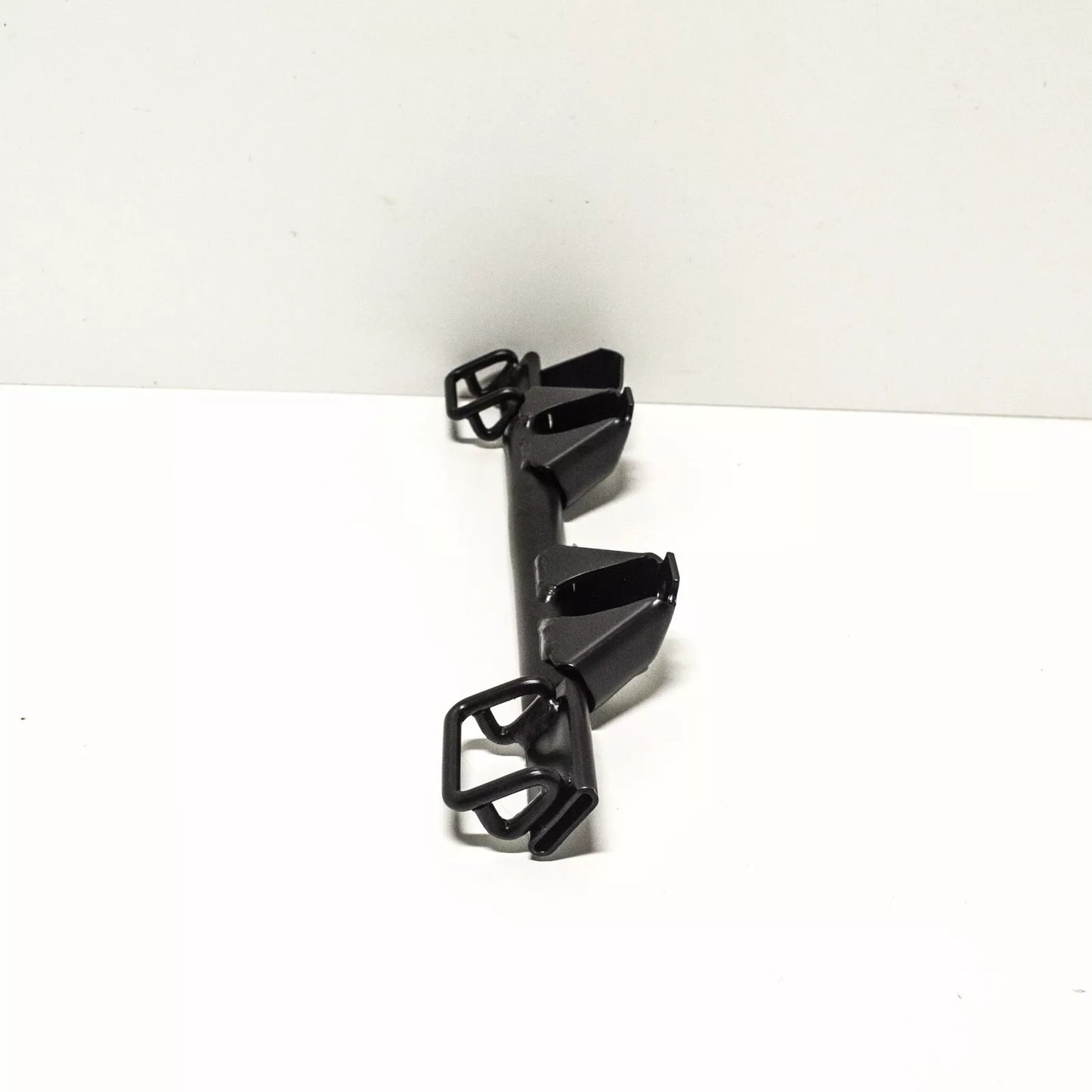 NEW AUDI A4 B6 REAR LEFT SIDE SEAT LATCH 8E0813545A