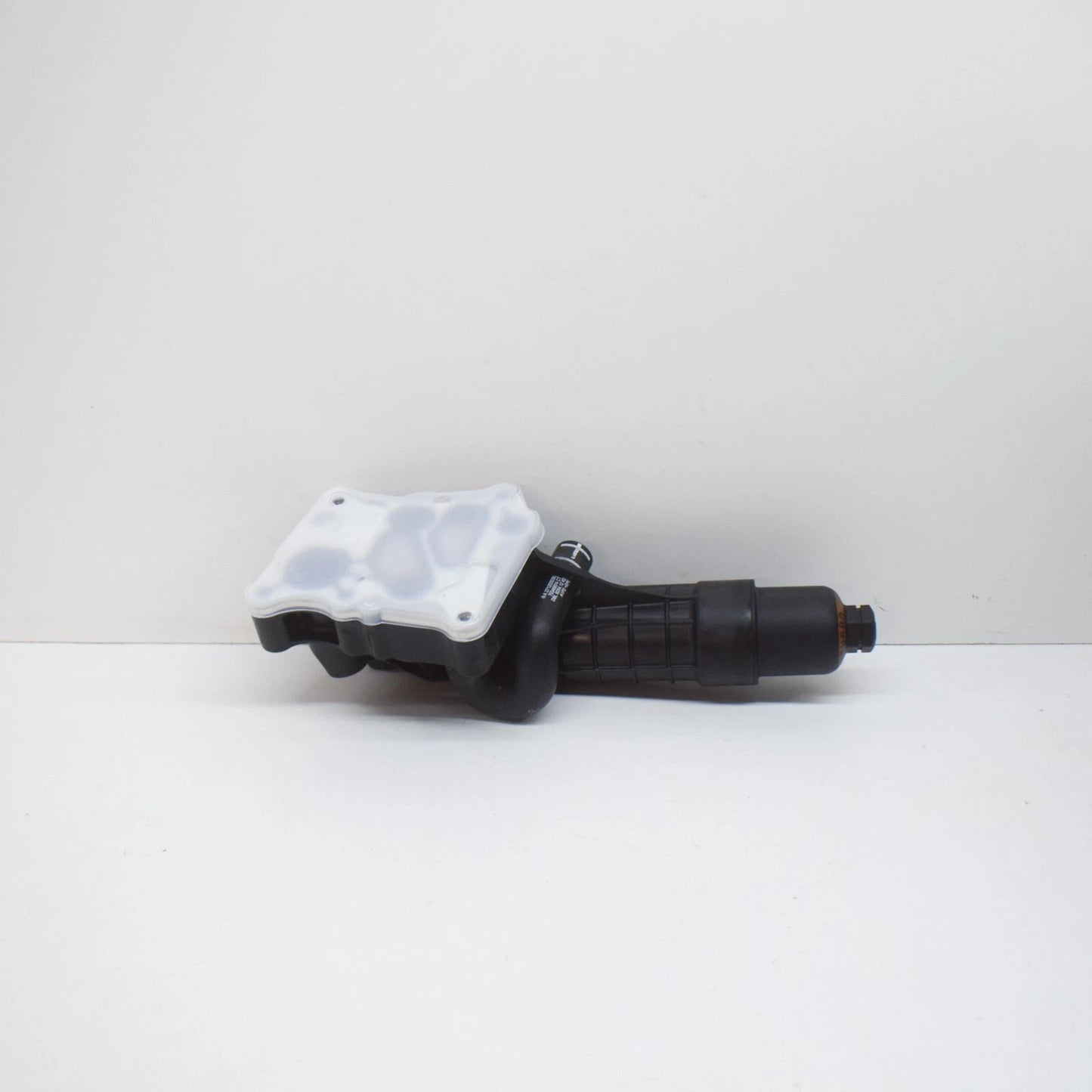 NEW MERCEDES BENZ SLK R172 OIL FILTER HOUSING COVER A2711801410 ORIGINAL