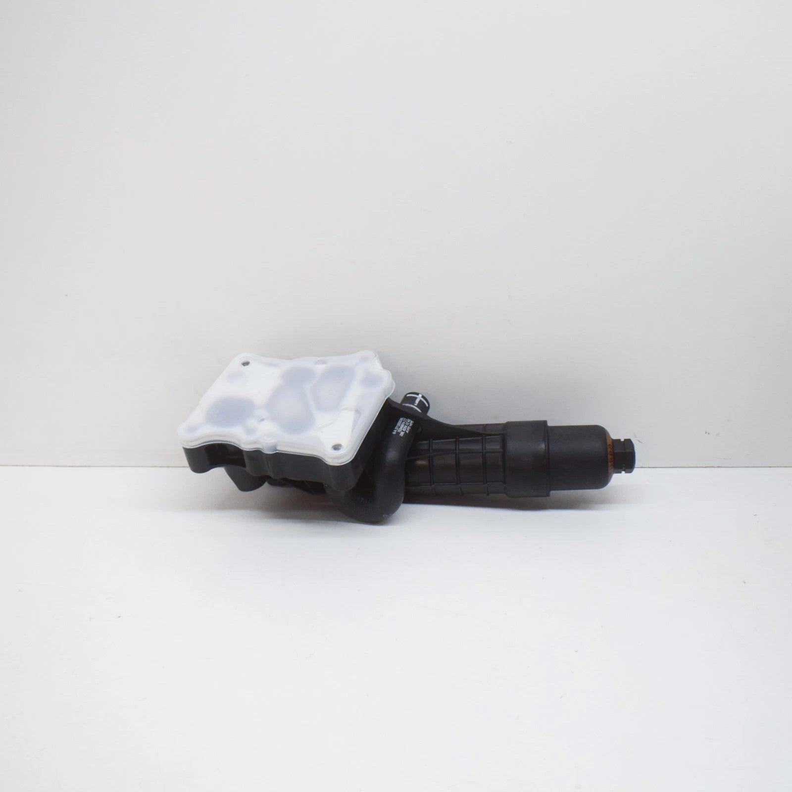NEW MERCEDES BENZ SLK R172 OIL FILTER HOUSING COVER A2711801410 ORIGINAL