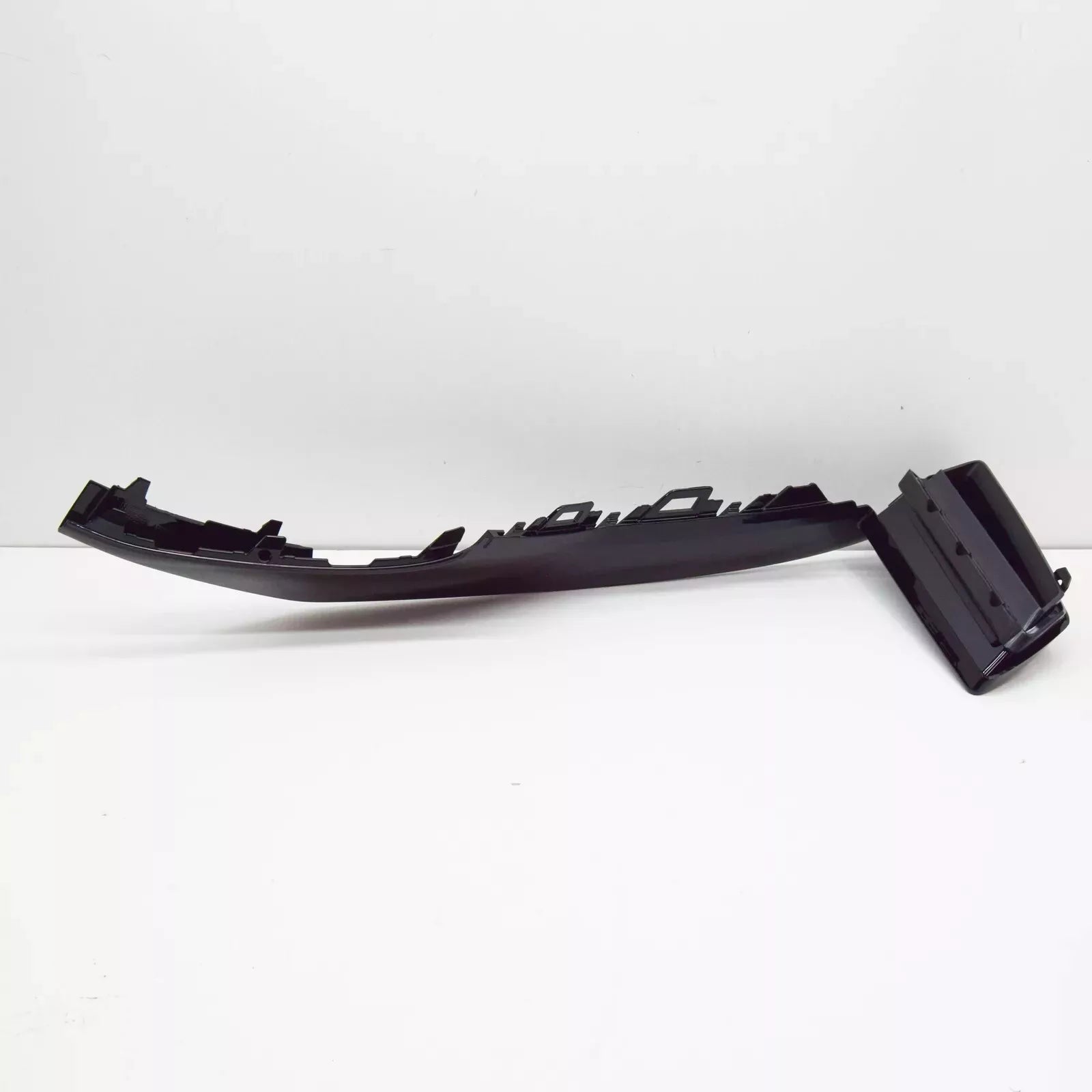 NEW AUDI RS3 SPORTBACK 8V FRONT LEFT BUMPER SPOILER 8V5807717T94 ORIGINAL