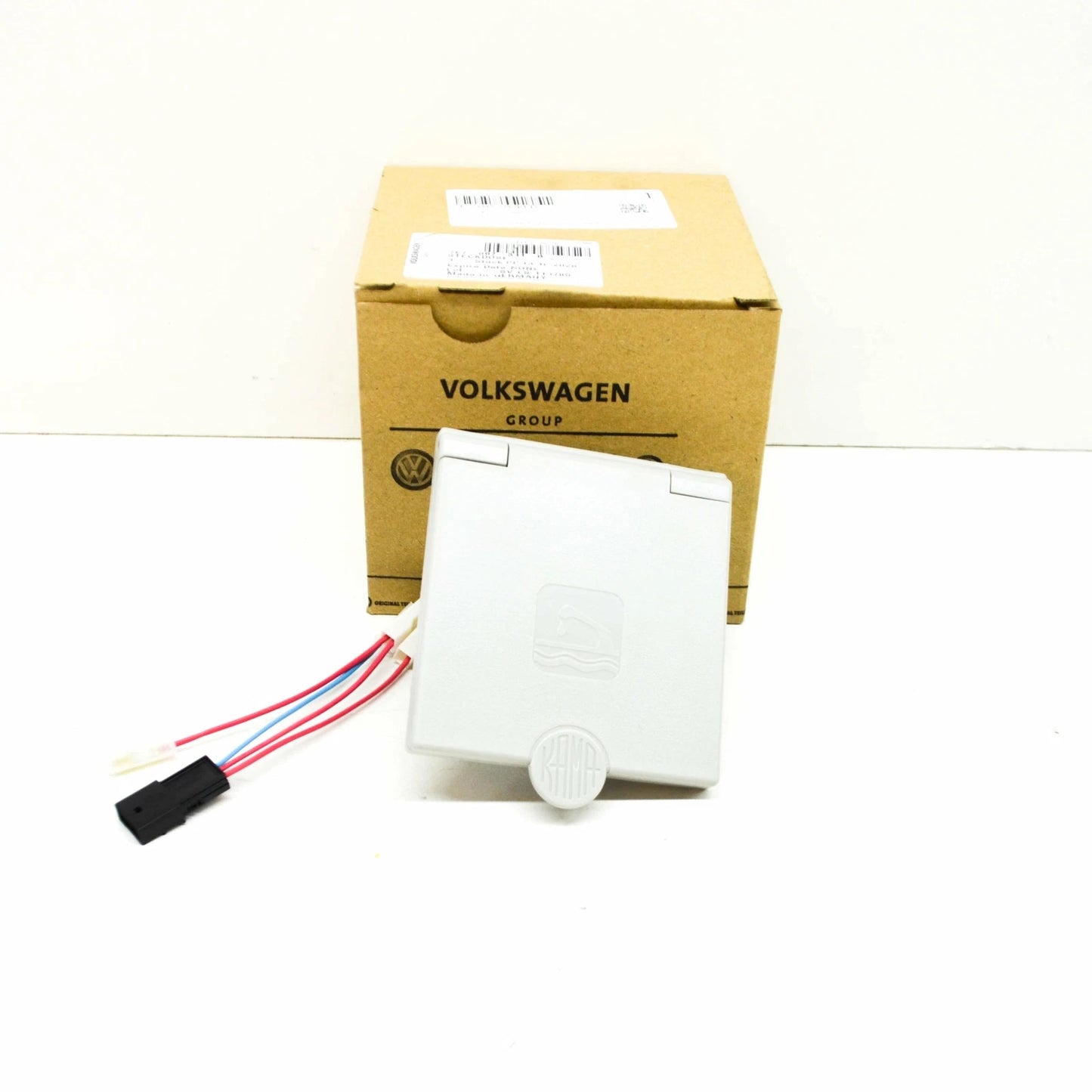 NEW VW TRANSPORTER T6 CAMPER SHOWER WATER CONNECTION SOCKET 7E7067841B ORIGINAL