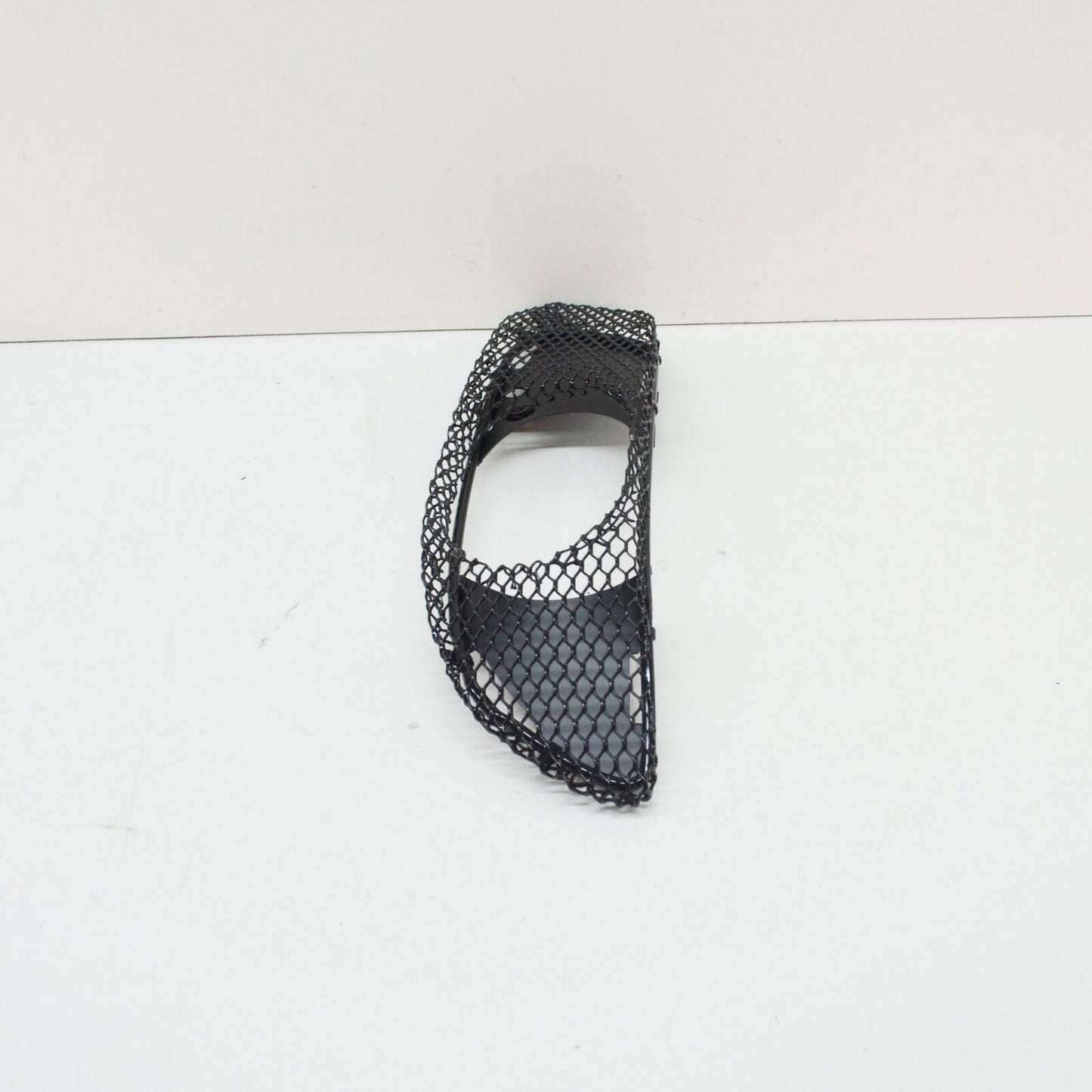 NEW MERCEDES-BENZ C W203 FRONT BUMPER RIGHT GRILLE A2038851653 ORIGINAL