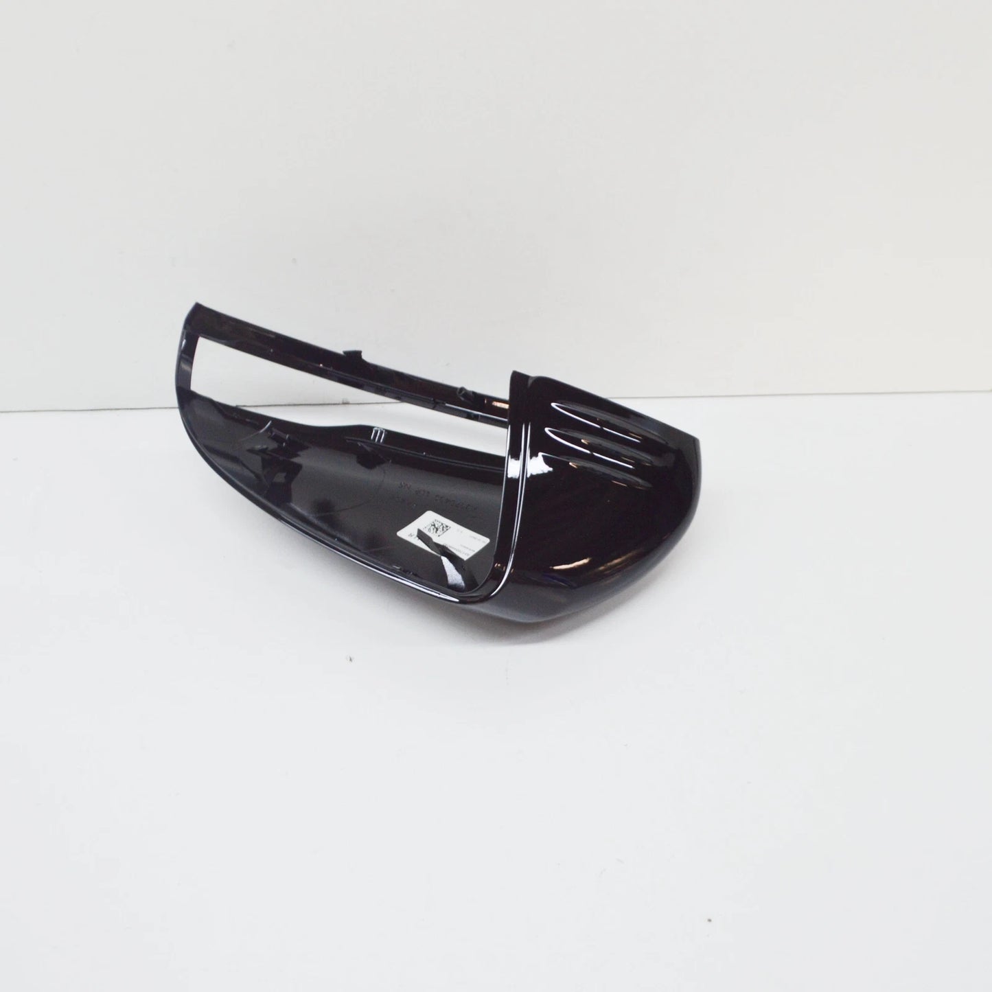 NEW MERCEDES-BENZ C W205 RIGHT WING MIRROR COVER LHD A09981150009040