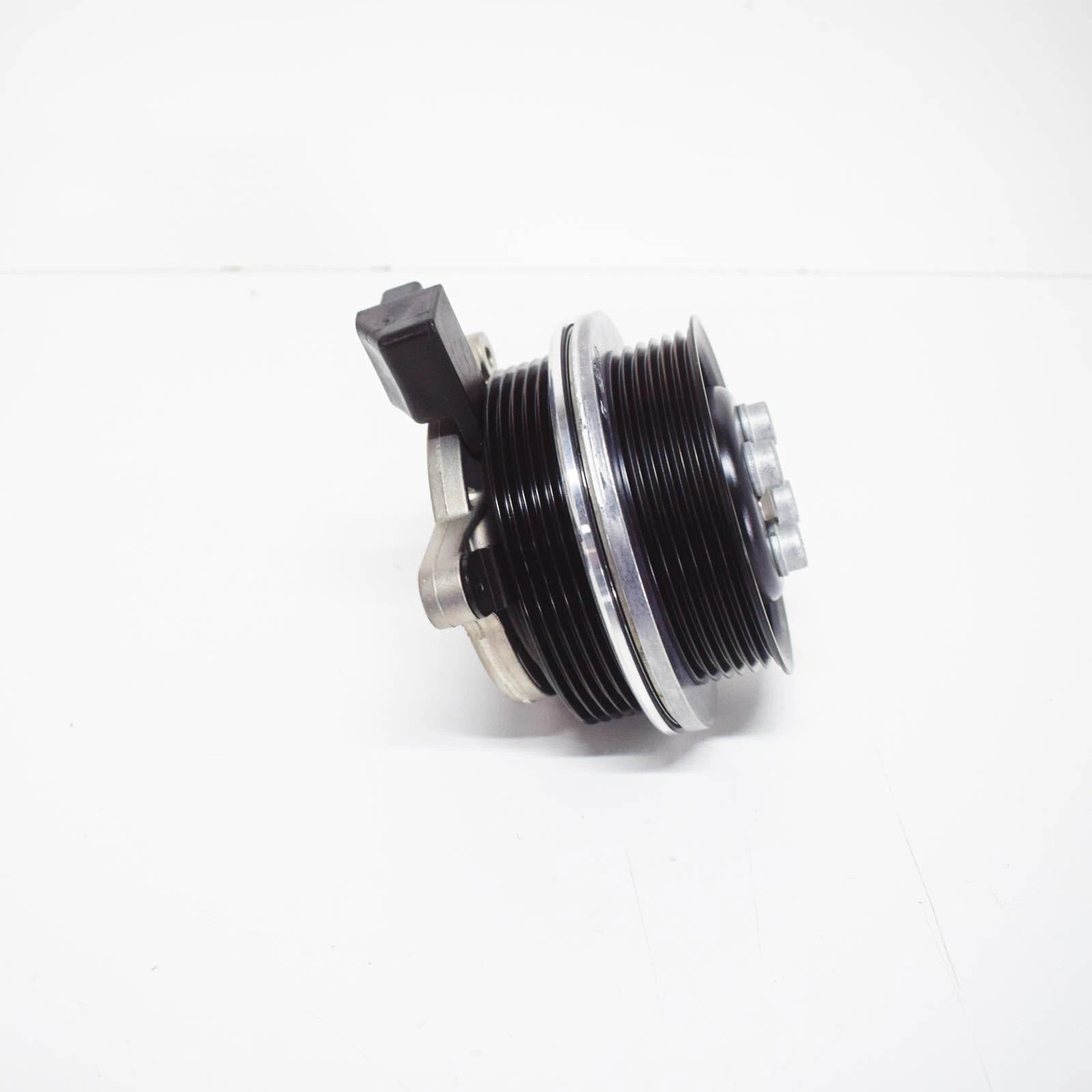 NEW AUDI A1 8X WATER PUMP 03C121004J ORIGINAL