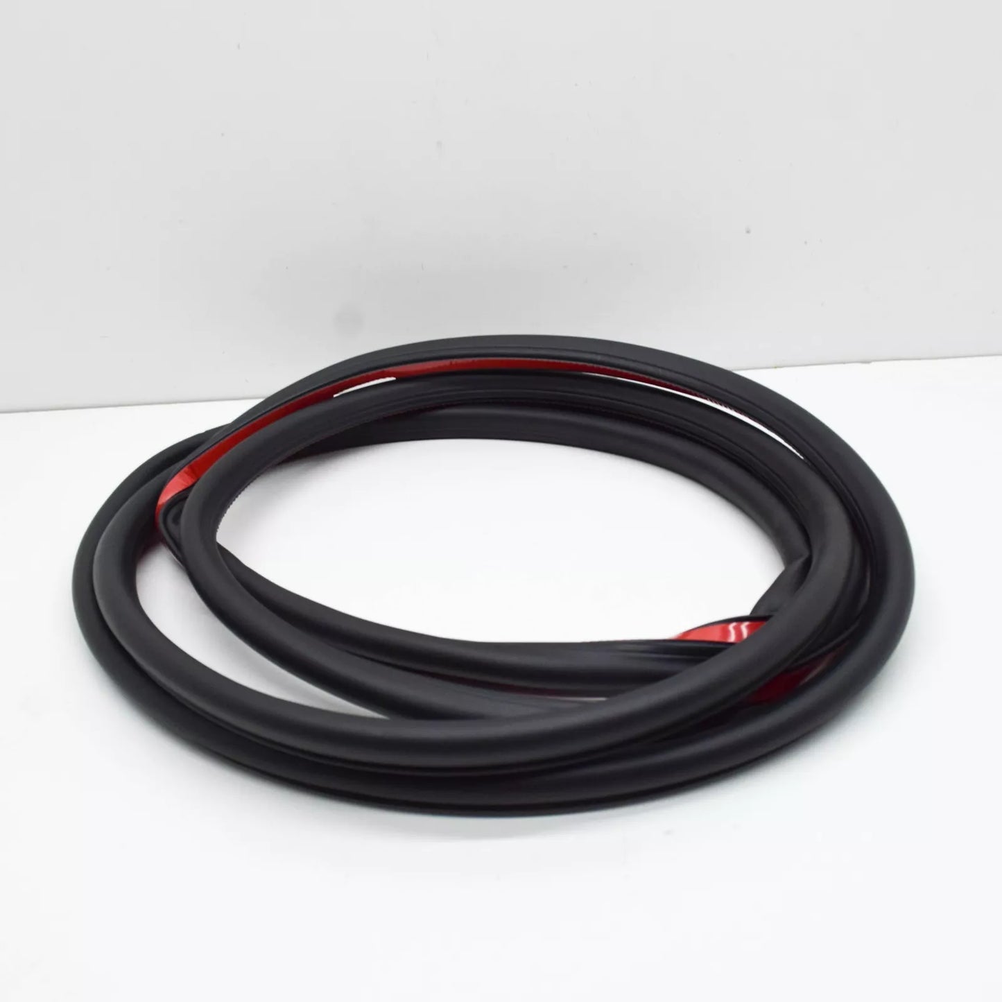 NEW VW TIGUAN AD FRONT LEFT DOOR OUTER SEAL RUBBER 5NA837701A5AP