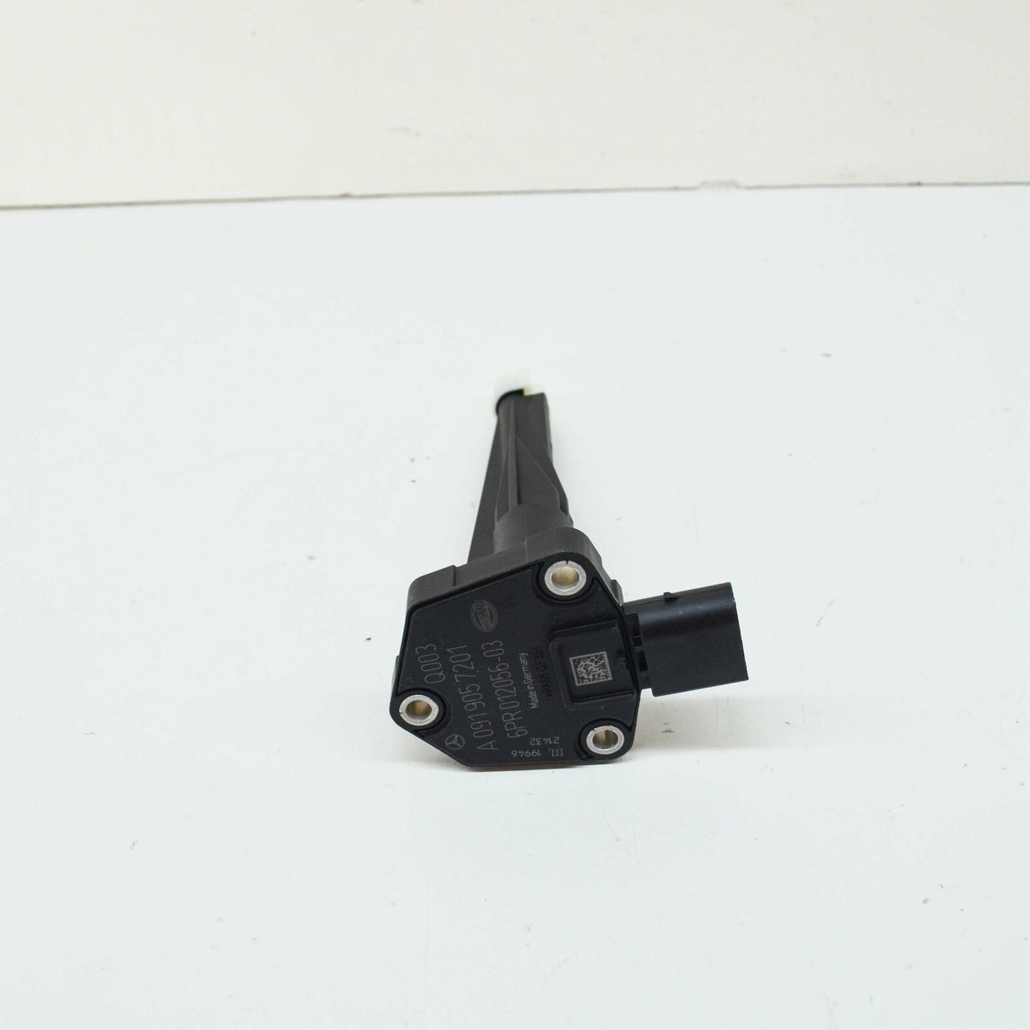 NEW MERCEDES-BENZ E W213 OIL LEVEL SENSOR A0919057201 ORIGINAL