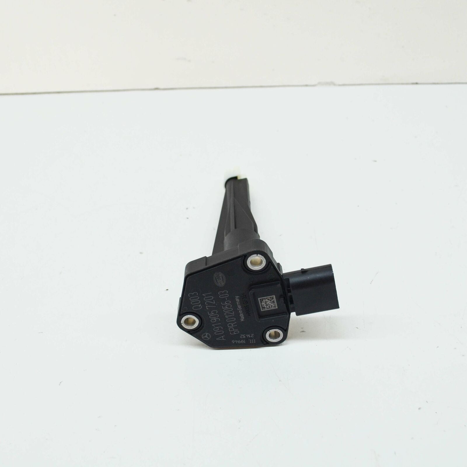 NEW MERCEDES-BENZ E W213 OIL LEVEL SENSOR A0919057201 ORIGINAL