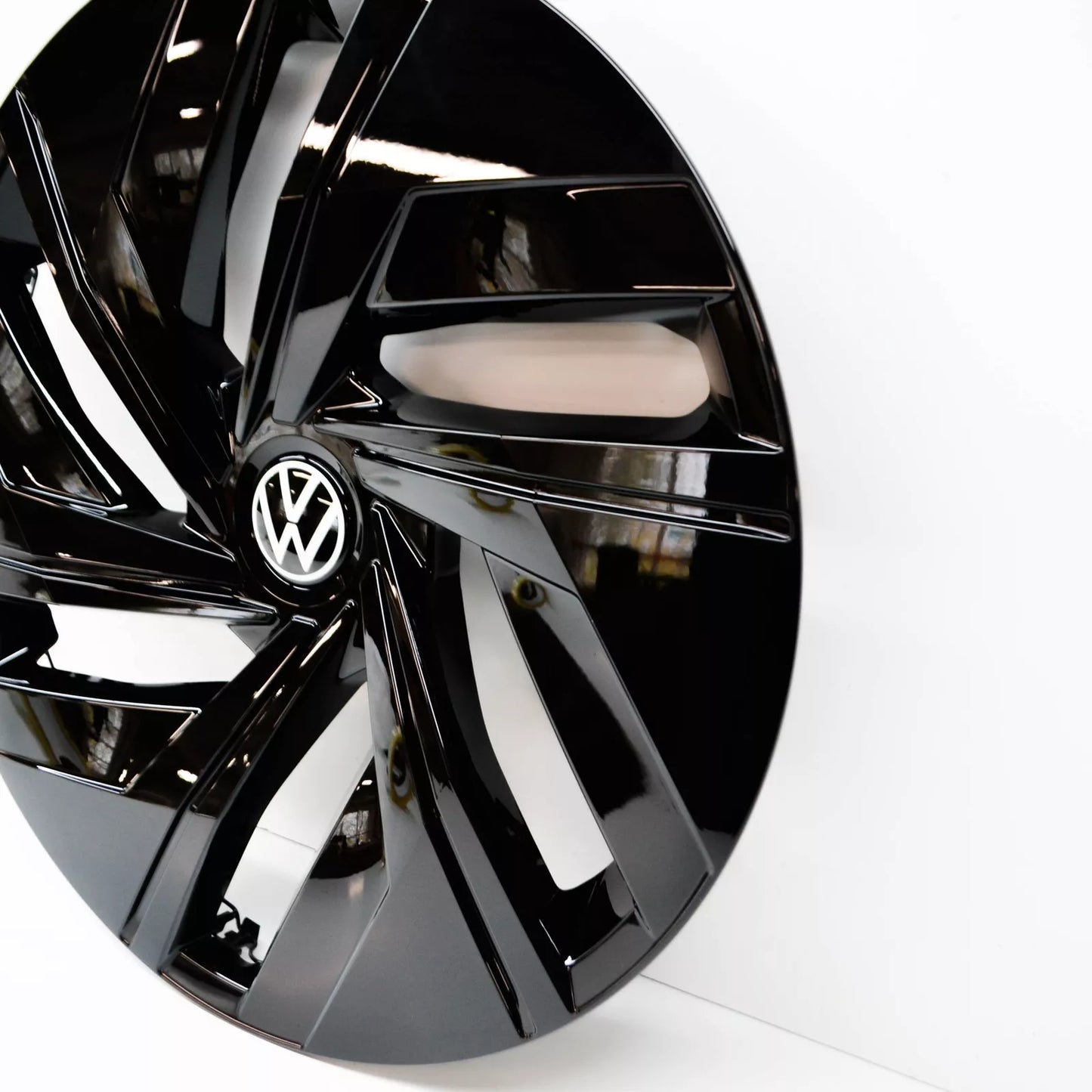 NEW VW ID4 E2 WHEEL COVER TRIM 11A601147EZKC 11A601147E ZKC ORIGINAL