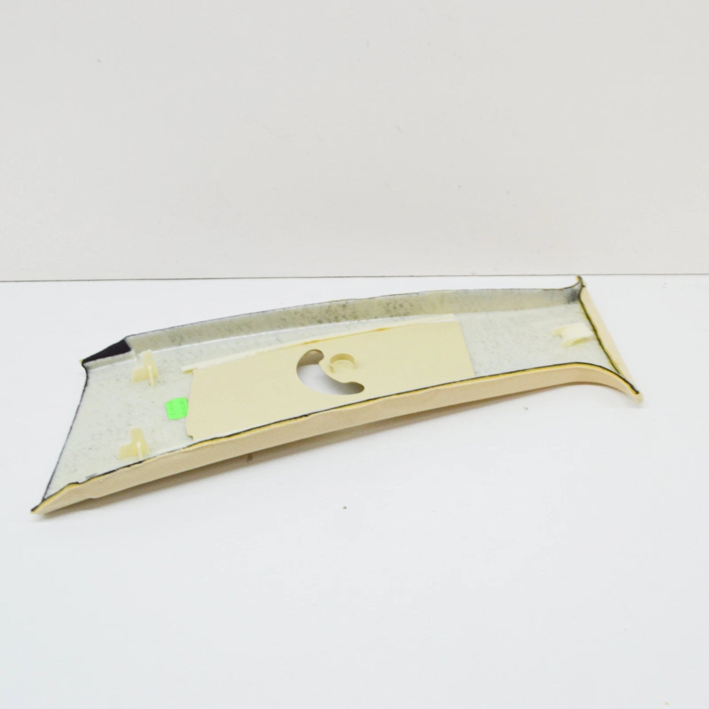 NEW BMW 7 E38 RIGHT UPPER B-PILLAR COVER 51438250932 8250932 ORIGINAL