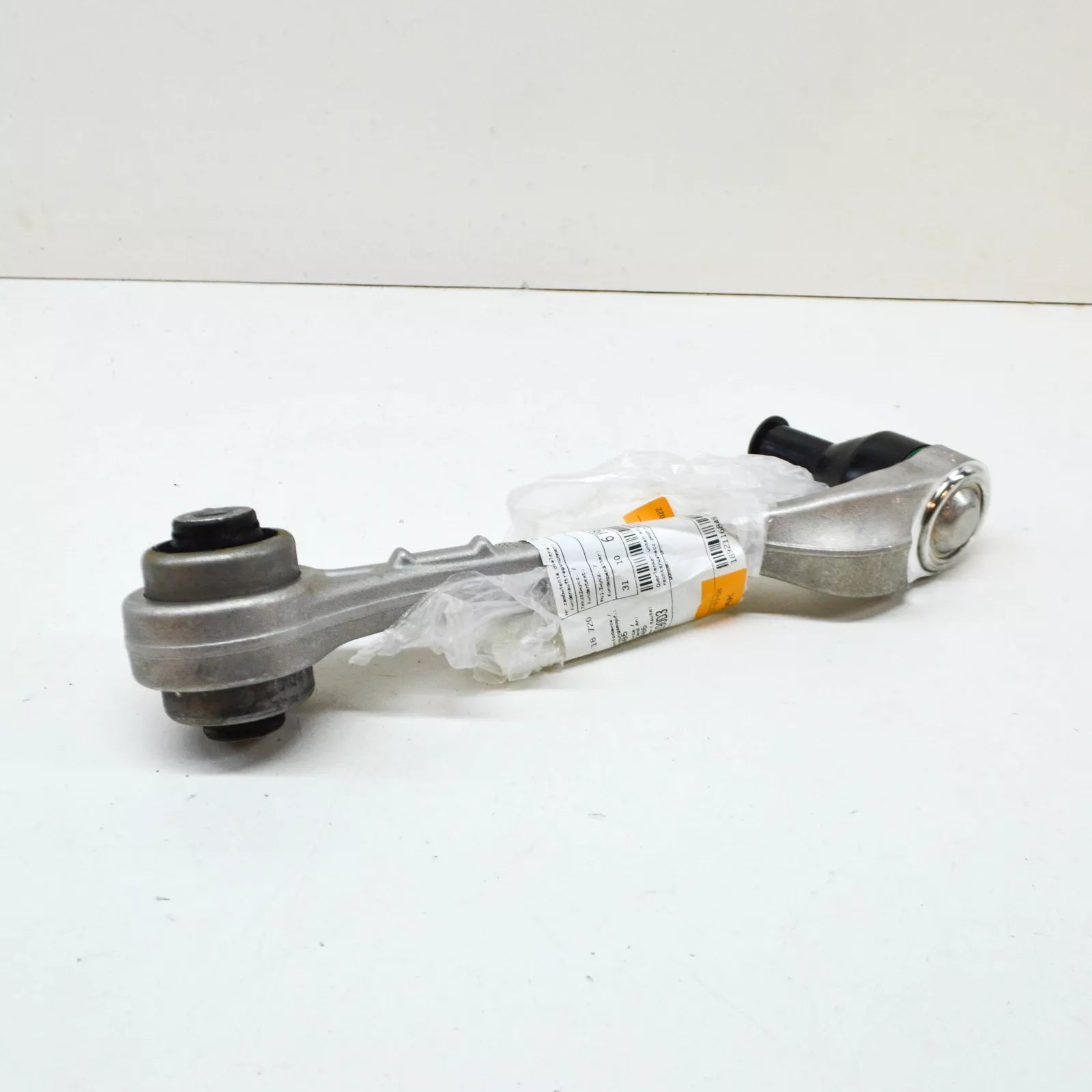 NEW BMW 3 G20 G28 FRONT RIGHT LOWER WISHBONE CONTROL ARM 31106898072 ORIGINAL