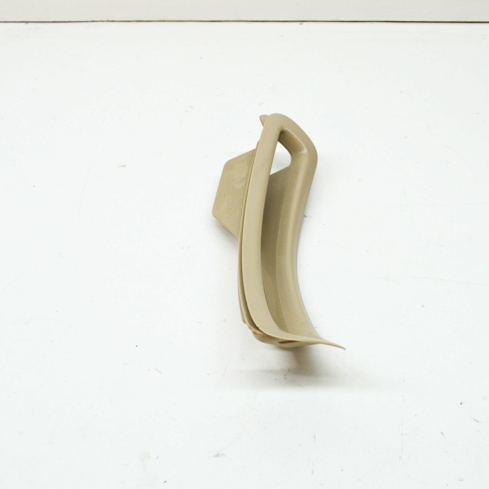 NEW MB E W212 REAR LEFT C-PILLAR SEAT BELT TRIM A21269501598R73 ORIGINAL