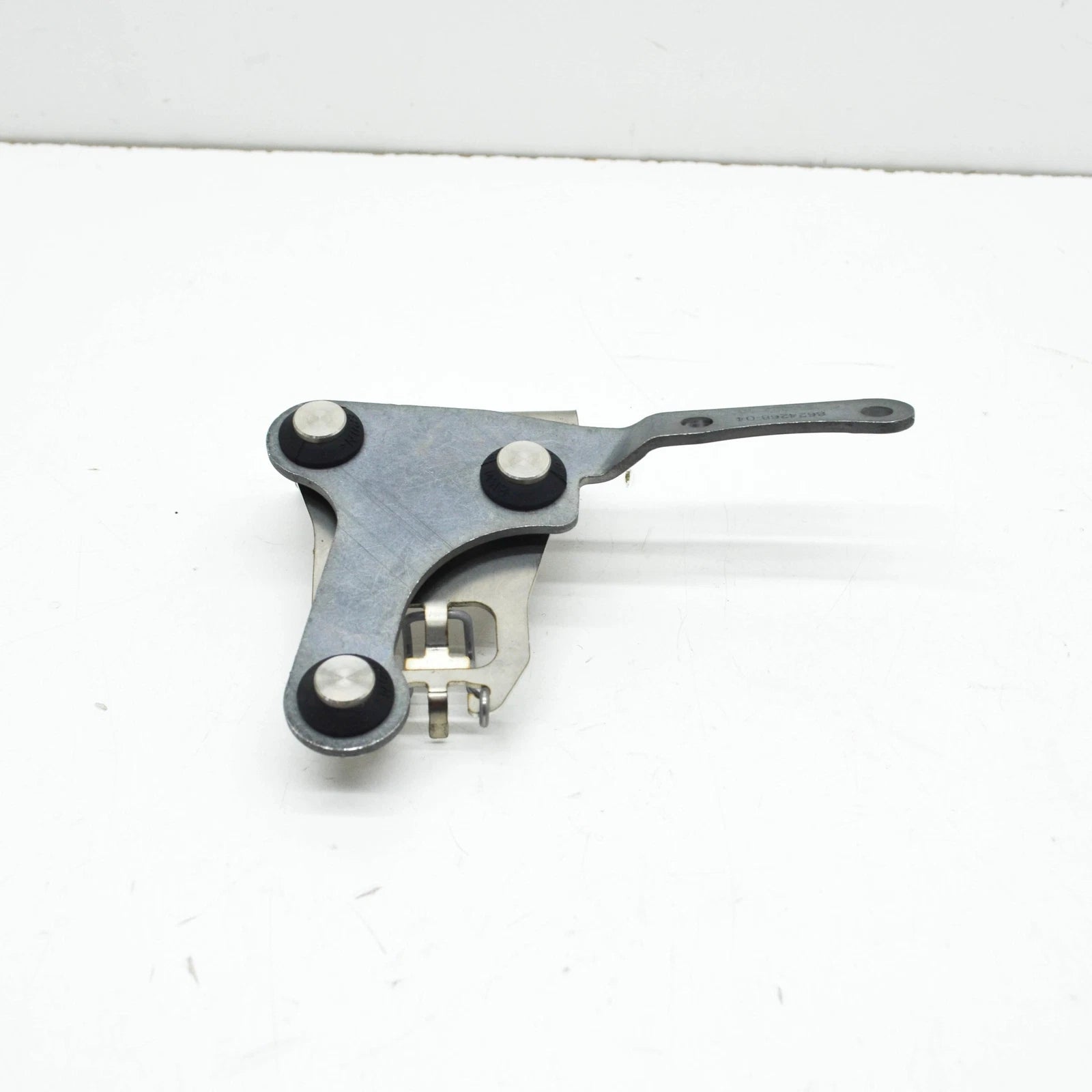 NEW BMW 5 G30 THERMOSTAT HOLDER BRACKET 17228624268 ORIGINAL