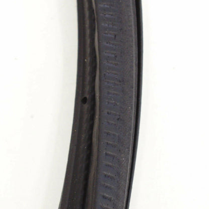 NEW VOLKSWAGEN TIGUAN MK2 FRONT LEFT DOOR RUBBER SEAL 5N0867911A9B9 2016