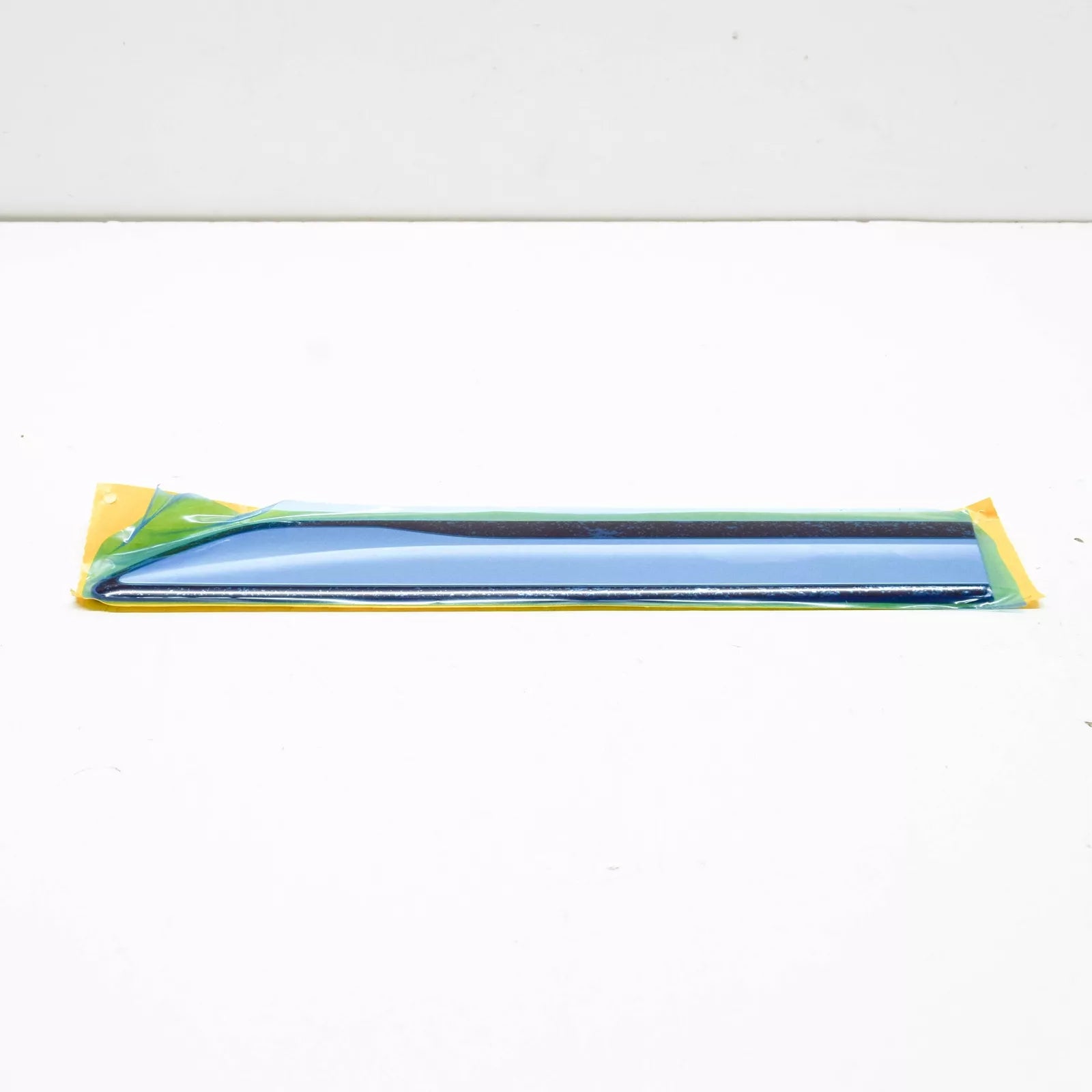 NEW VOLKSWAGEN ID.4 E21 FRONT LEFT WING BADGE LOGO 11A853689EXJW ORIGINAL