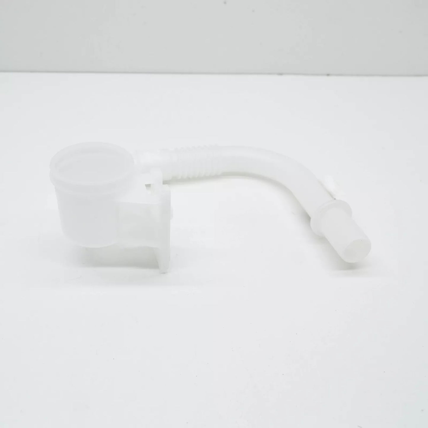 NEW VOLKSWAGEN TIGUAN AD WASHER RESERVOIR TANK FILLER NECK 5NA955463A ORIGINAL