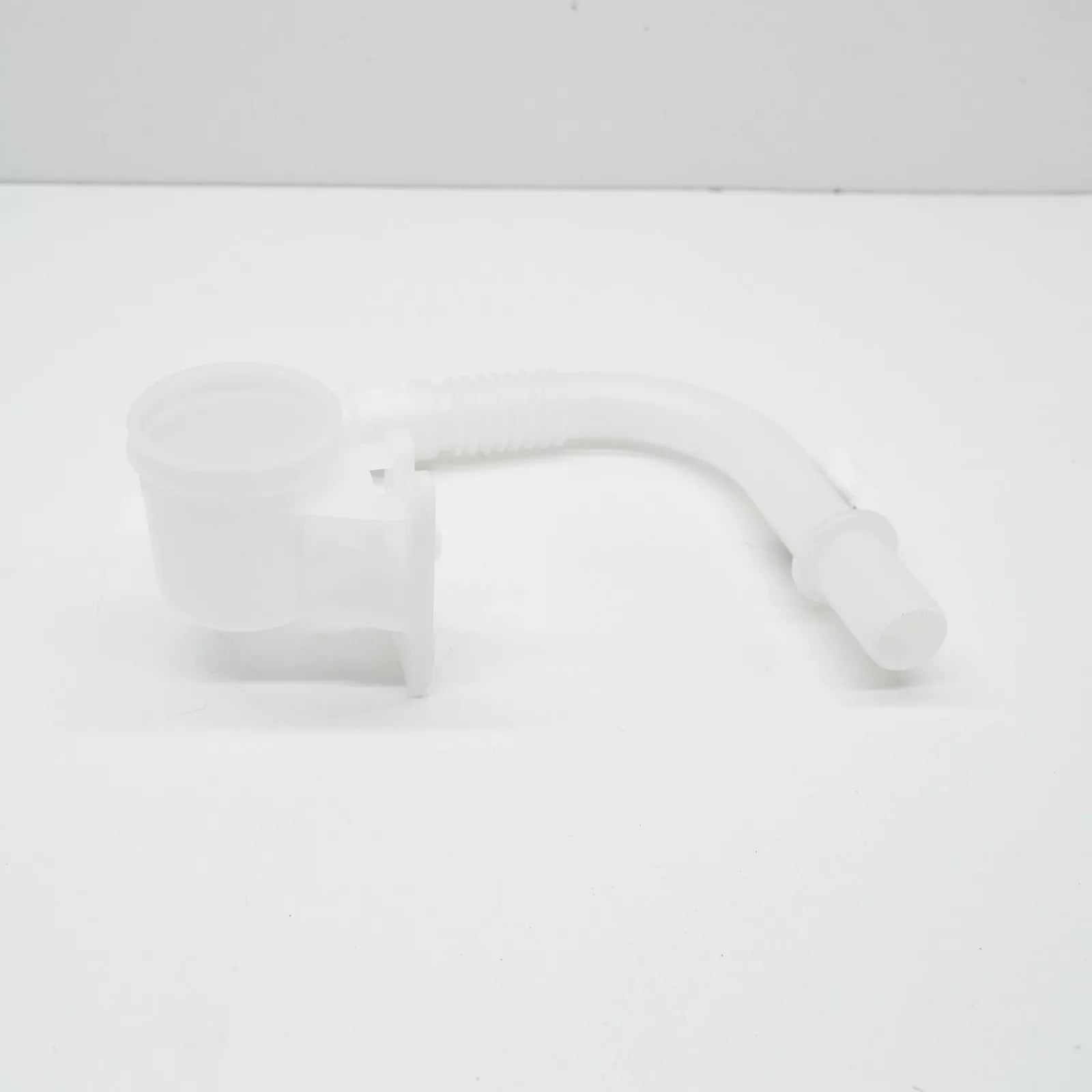 NEW VOLKSWAGEN TIGUAN AD WASHER RESERVOIR TANK FILLER NECK 5NA955463A ORIGINAL