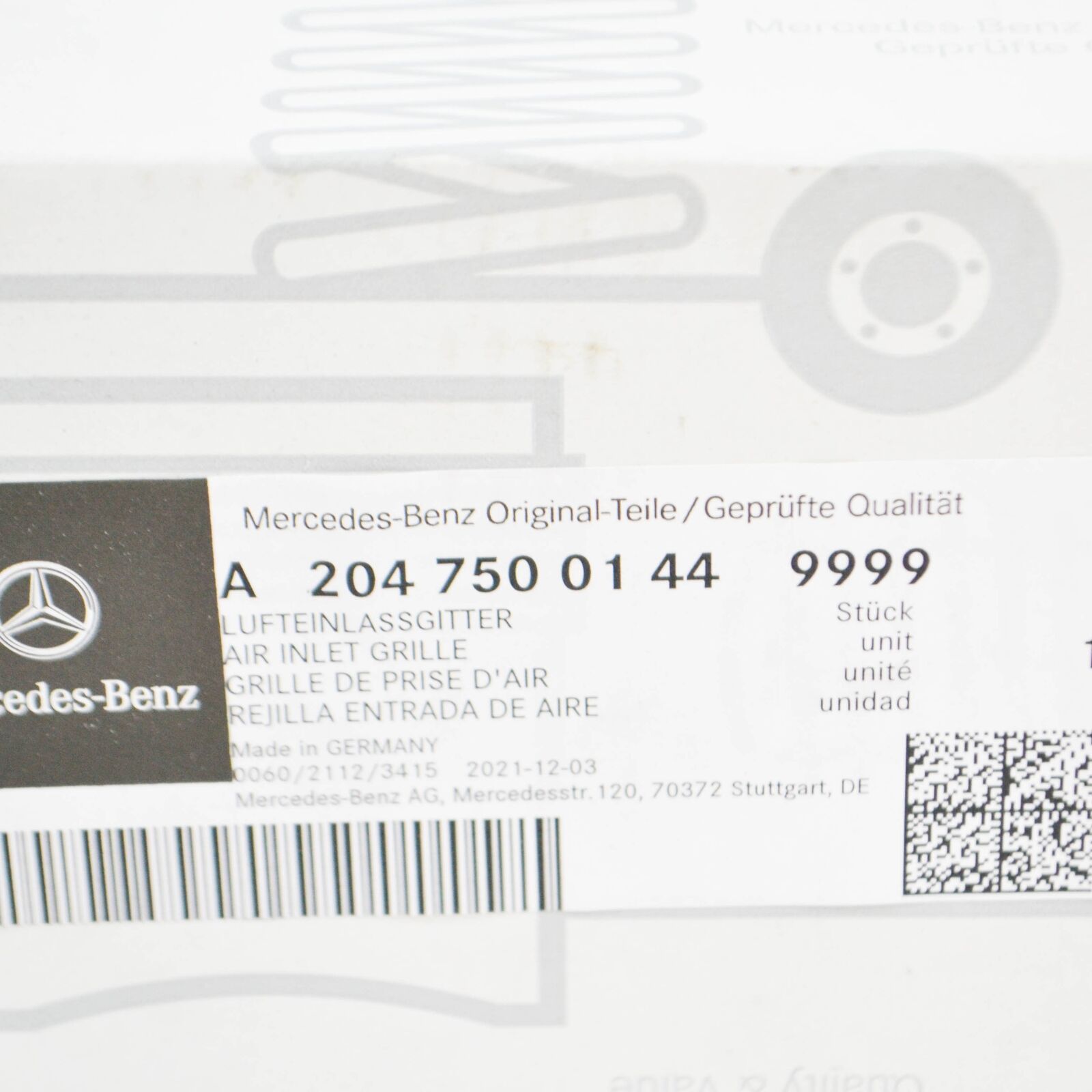 NEW MB C W204 AMG FRONT HOOD LEFT AIR INLET GRILLE A20475001449999 ORIGINAL