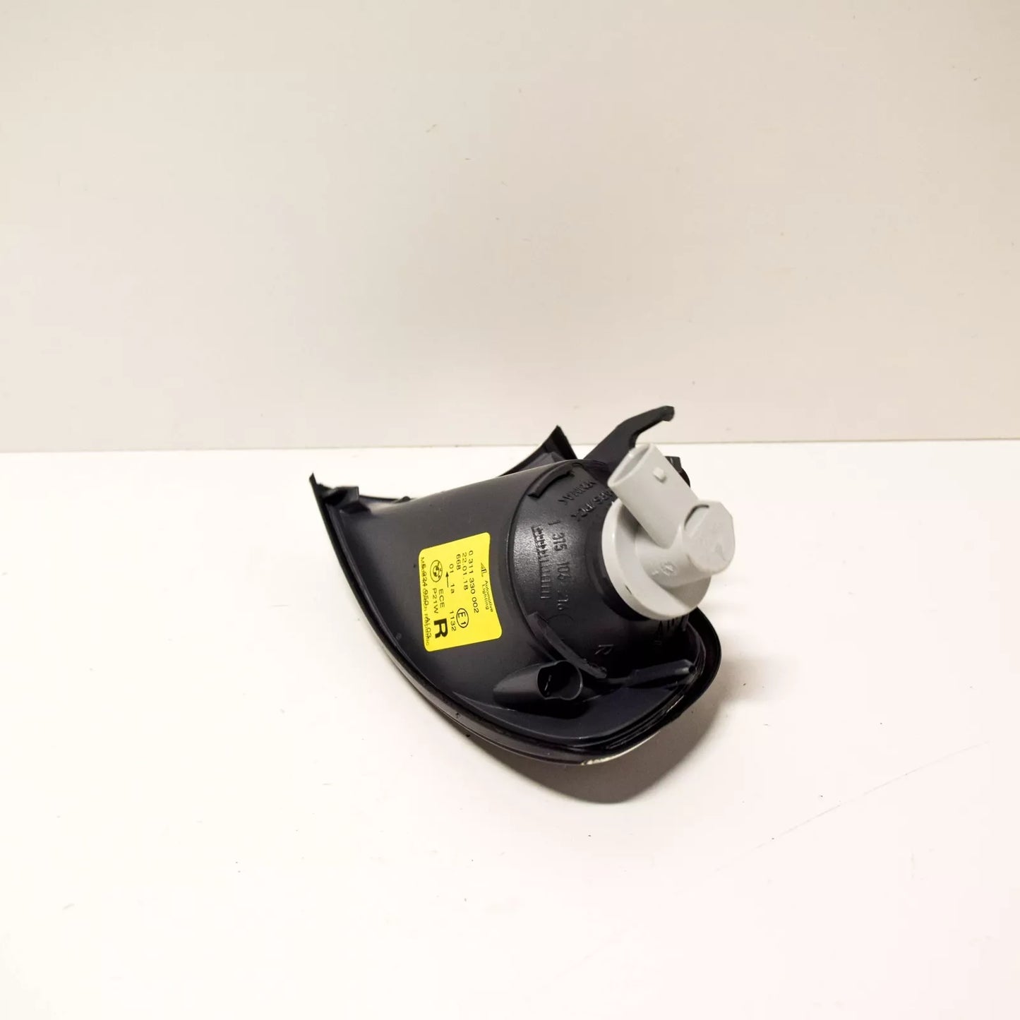 NEW BMW E46 COMPACT RIGHT TURN CORNER LIGHT 6924950 63136924950 ORIGINAL