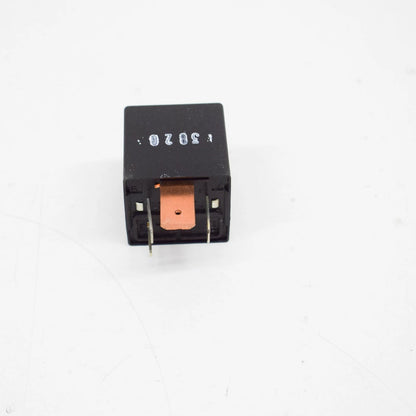 NEW VW GOLF MK5 CURRENT MEASUREMENT RELAY LOCATION/CODE SENSOR 03C906207