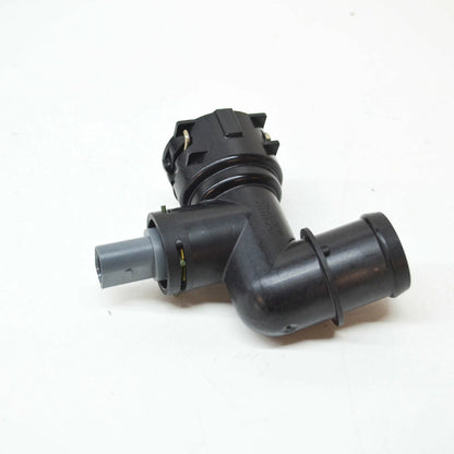 NEW VOLKSWAGEN BEETLE A5 COOLANT SYSTEM QUICK ACTING COUPLING 5C0122291C
