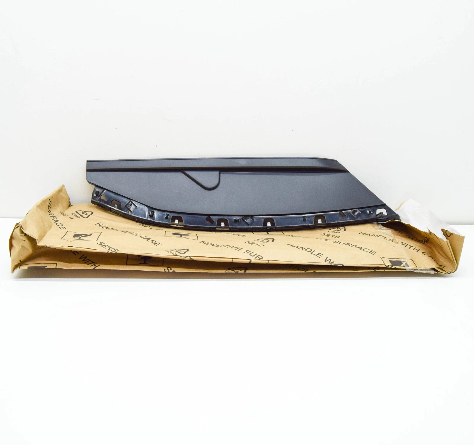 NEW VW TOUAREG CR RIGHT UPPER HEADLIGHT TRIM REPAIR SET 761998120 ORIGINAL